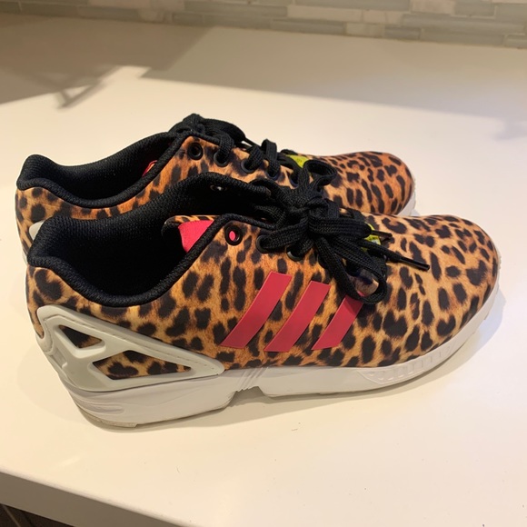Adidas Torsion running shoes Leopard Print